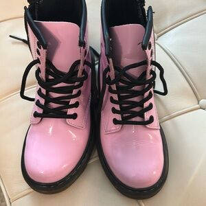 Dr Doc Martens 1460 pink black boots barbie patent leather youth sz US 13/EU 12